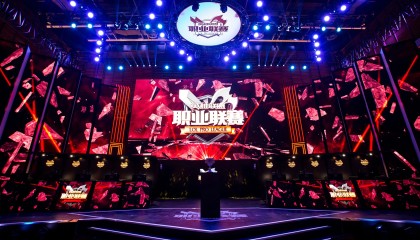 LPL首胜！AL翻盘HLE，小花生Delight完美配合击溃Viper心态失衡